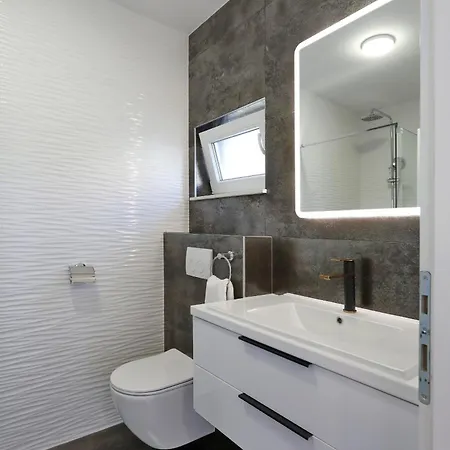 Marija With Free Parking Lejlighed